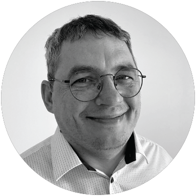 Dr Krzysztof Urbanowicz